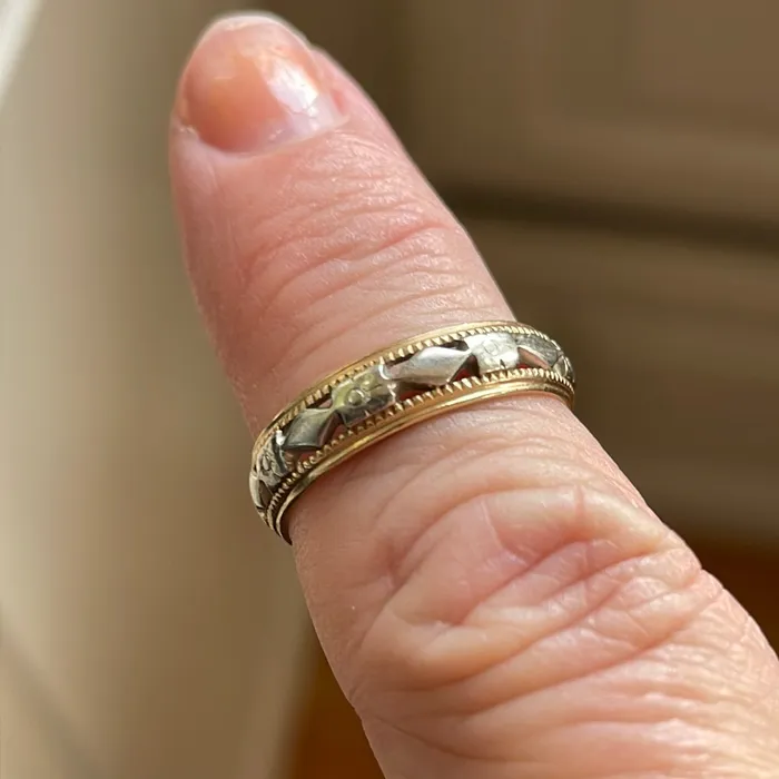 Rings Vintage Paris Jewelry Floral Band 14k White and Yellow Gold Vintage