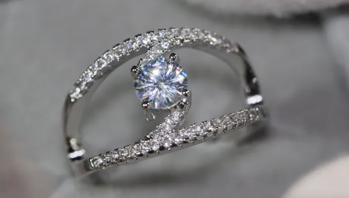 Rings Fashion Ring Wrapped Ring Twist Ring Nightclub Ring Lab Diamonds London